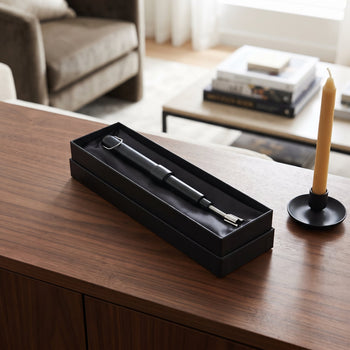 Flameless Extendable Lighter Black