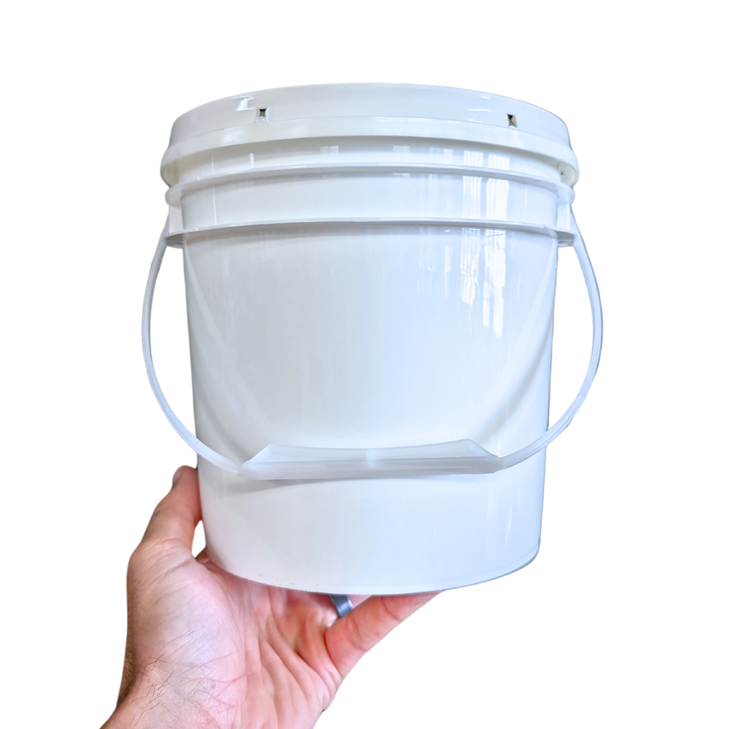 1 Gallon Round Bucket and Lid with Gasket