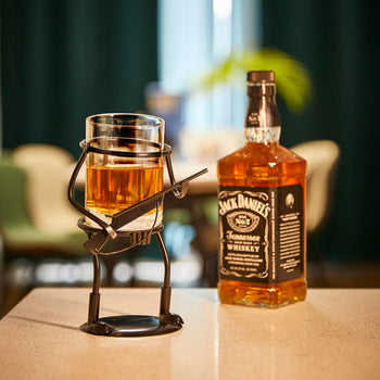 Rifle Hunter Whiskey Glass Bullet Glass Metal Cup Holder Guns Whiskey Scotch Liquor Cup Holder Holds