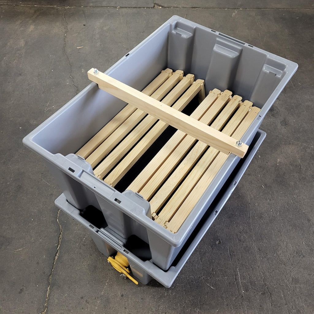 Uncapping Tank Set