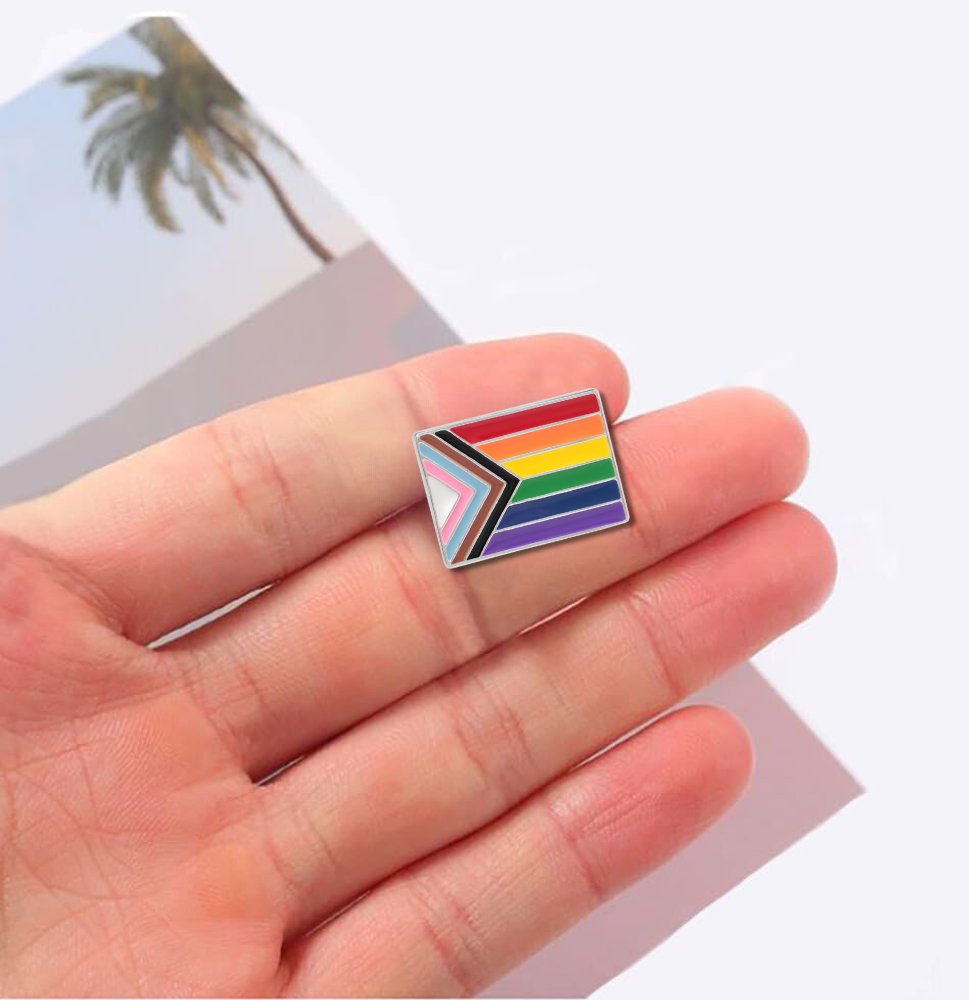 25 Pack Rectangle Daniel Quasar Flag Lapel Pins (25 Pins)