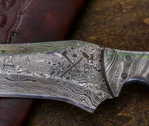 Damascus Steel Hunting Knife- Buffalo Horn Handle- Model VG11 - Proud Libertarian - Vintage Gentlemen